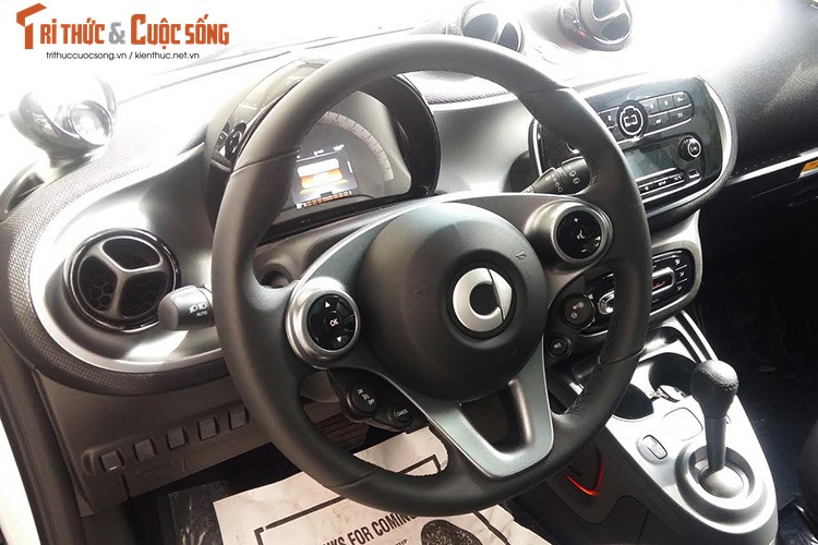 “Xe hop” Smart fortwo 2016 tien ty dau tien tai VN-Hinh-7